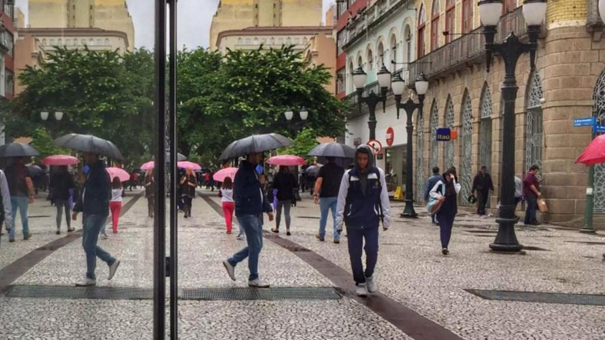 Previsão do tempo para Curitiba hoje (23/08/2024), segundo o Climatempo