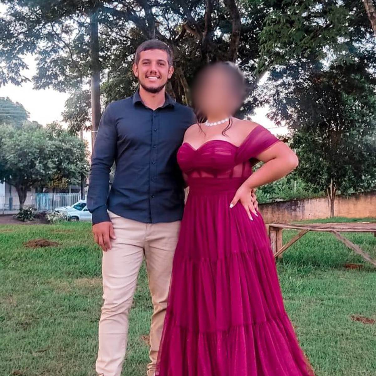 Professor morto a tiros estava com casamento marcado e seria pai pela segunda vez