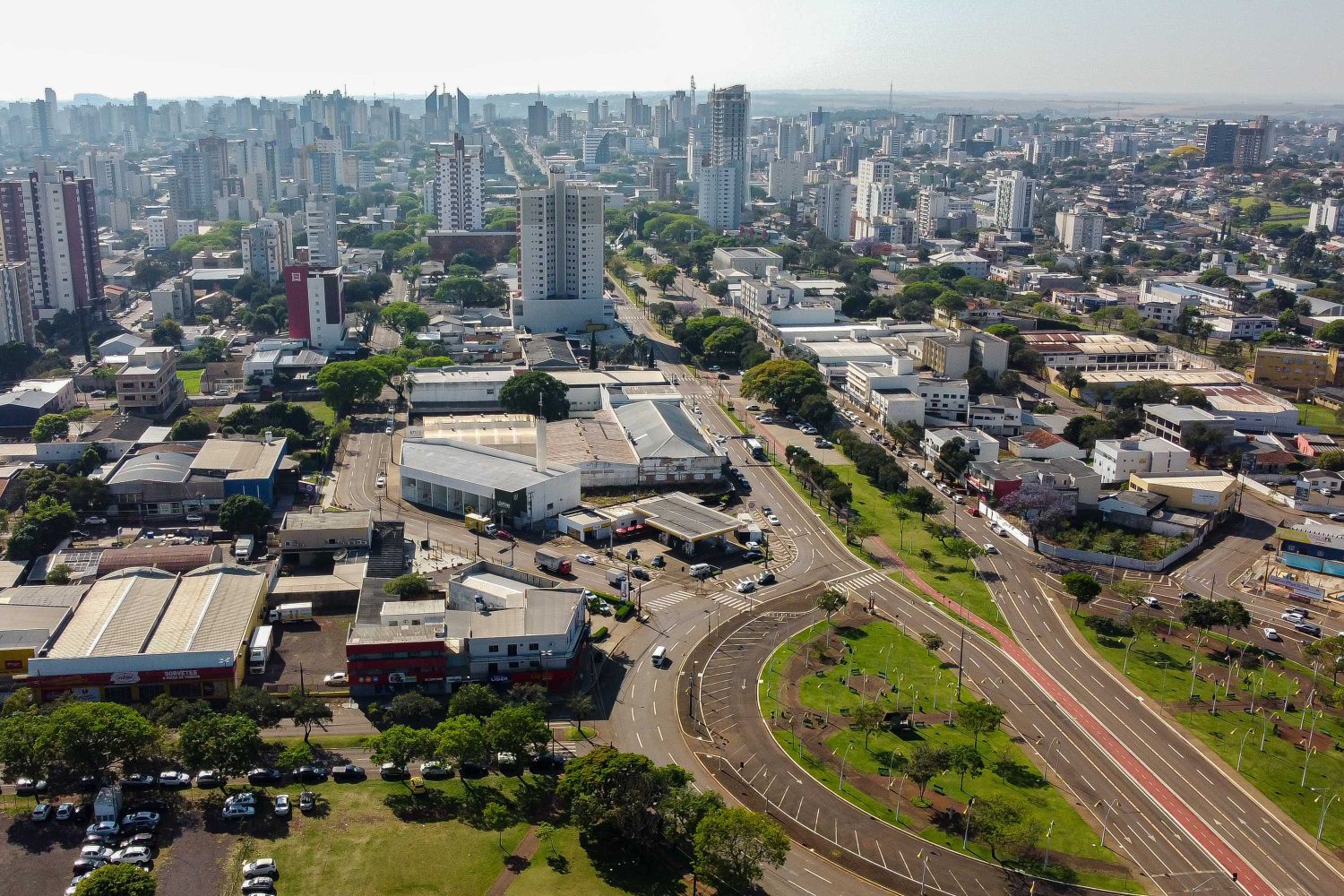 Pesquisa aponta três candidatos empatados na disputa a prefeito de Cascavel