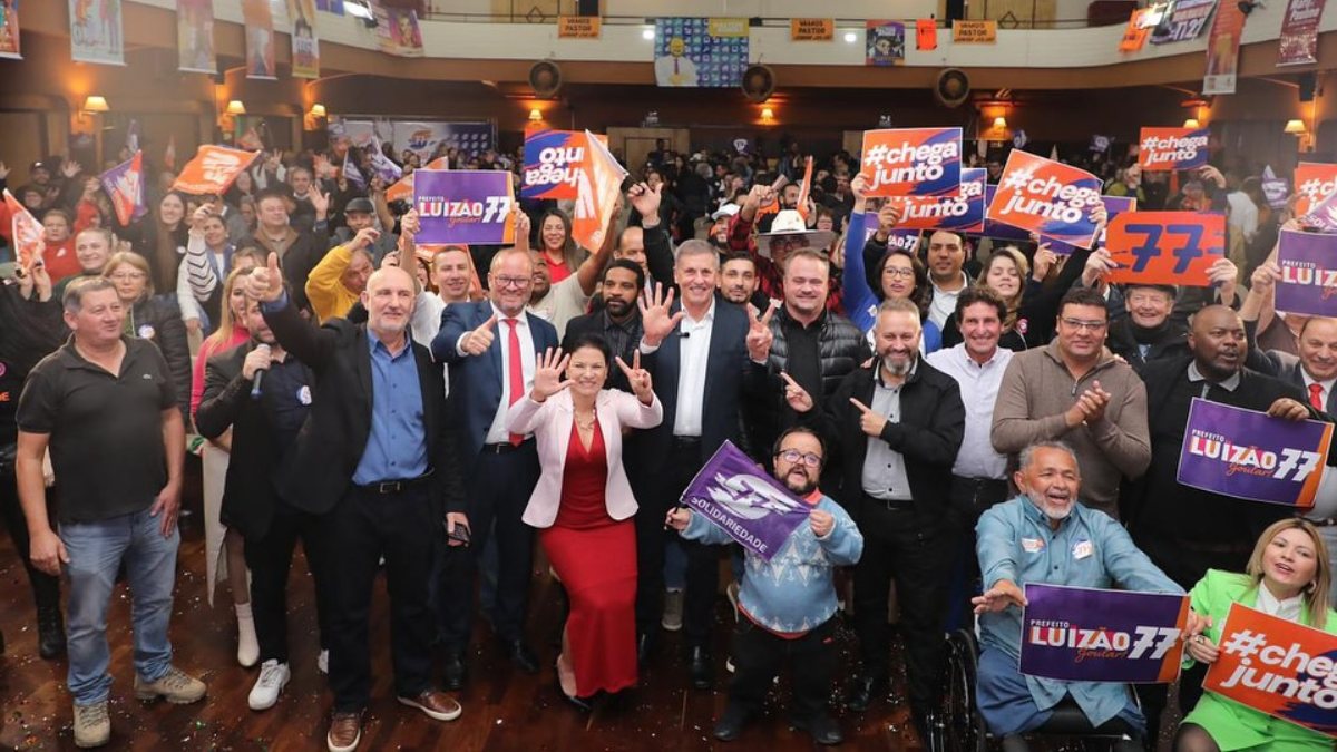 O Partido Solidariedade confirmou, em convenção realizada na quinta-feira (1º), no Clube Recreativo Dom Pedro II, a candidatura de Luizão Goulart à Prefeitura de Curitiba. Além disso, a legenda oficializou a os nomes que concorrem a uma vaga na câmara municipal.