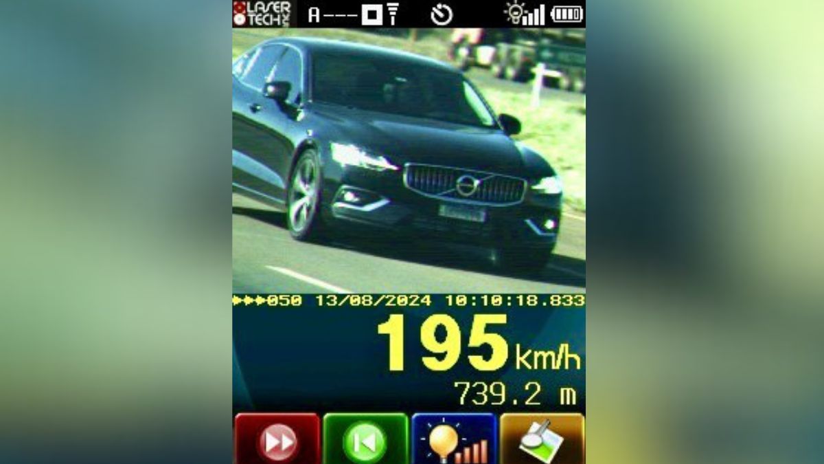 Carro é flagrado a 195 km/h em rodovia do PR; 3ª maior velocidade registrada