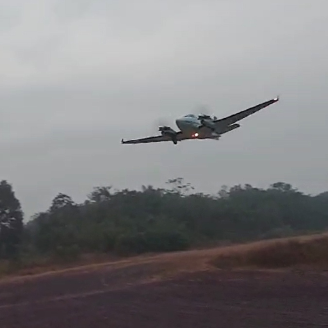 Avião caiu a 7 quilômetros de distância do ponto de decolagem