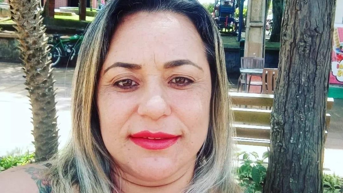 Mulheres cobram justiça após morte de agente de saúde: "Livres de violência"