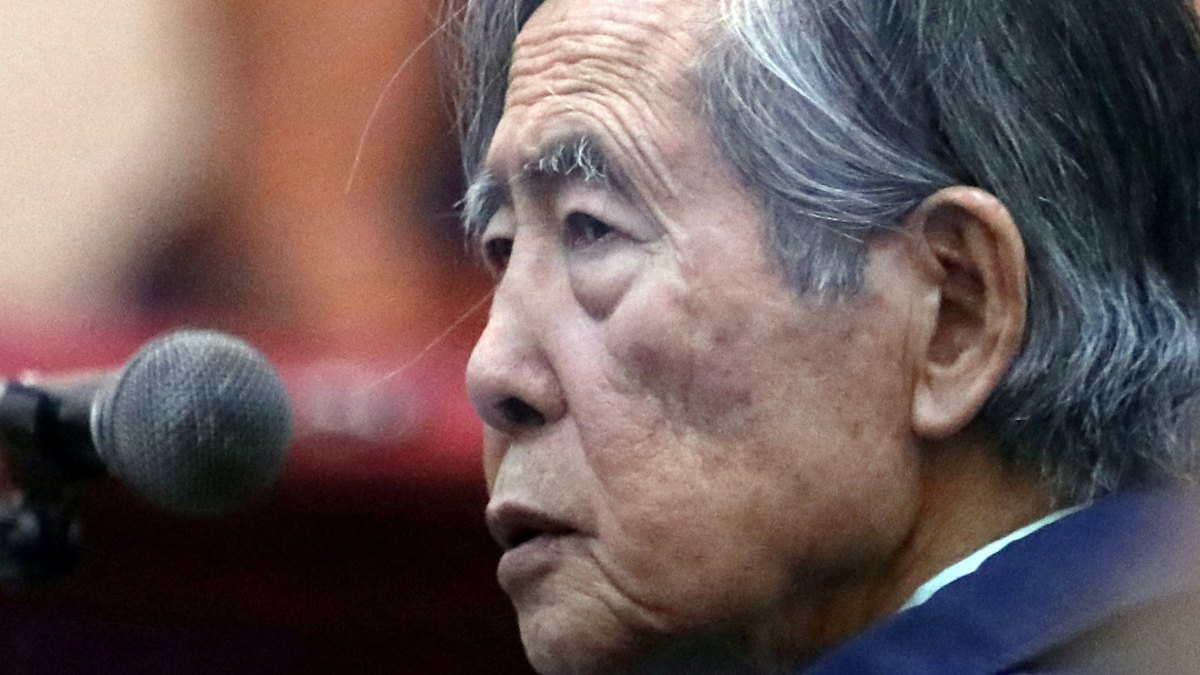 Alberto Fujimori, ex-presidente do Peru, morre aos 86 anos