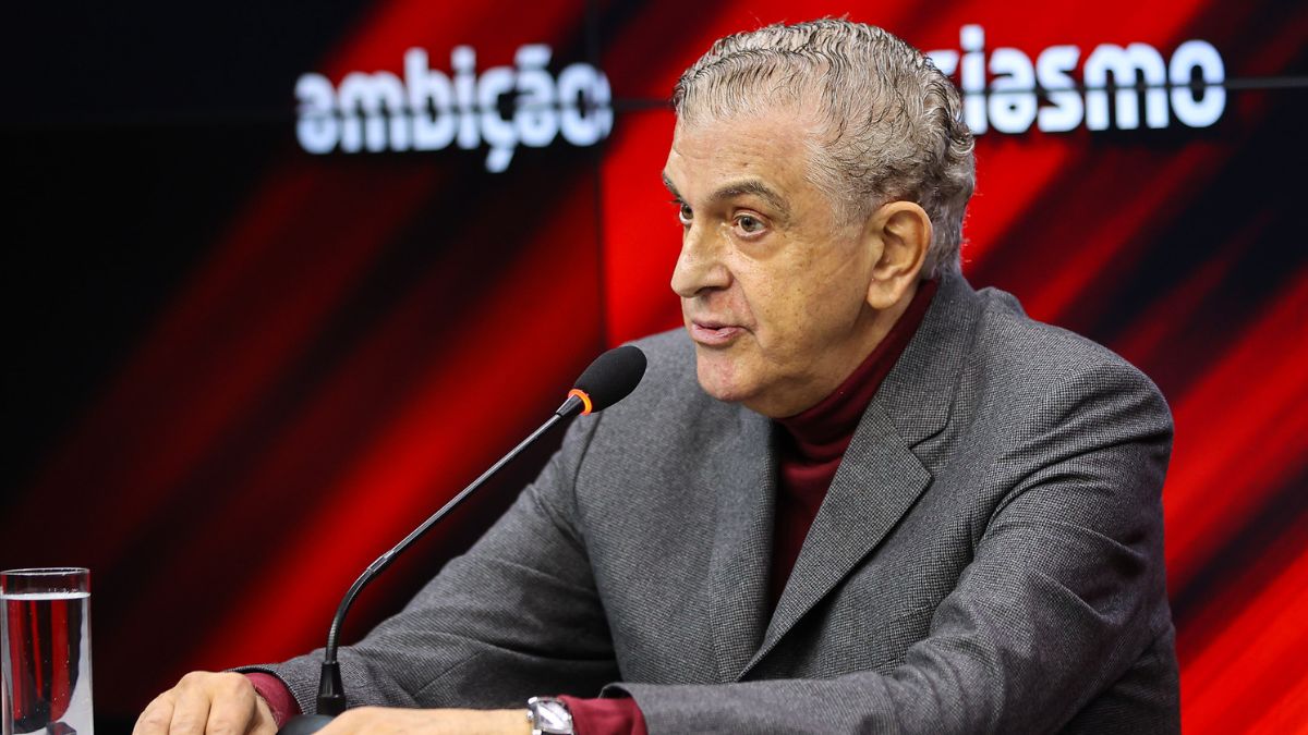 Presidente do Athletico, Mario Celso Petraglia, em entrevista coletiva