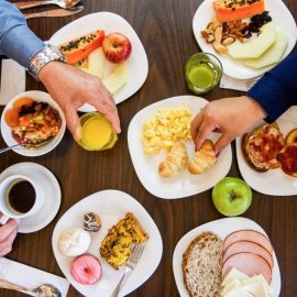 Restaurante Tijolo é verdadeiro refúgio no centro histórico de Curitiba