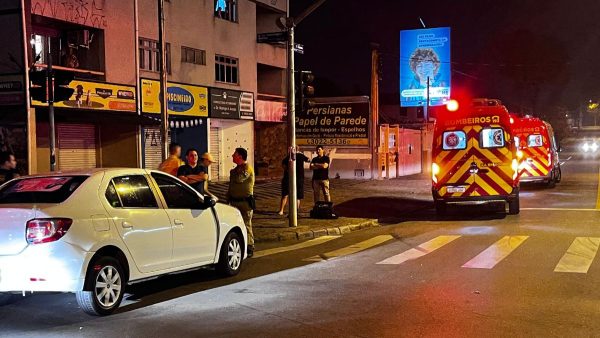 Suspeito com carro roubado morre em confronto, em Colombo