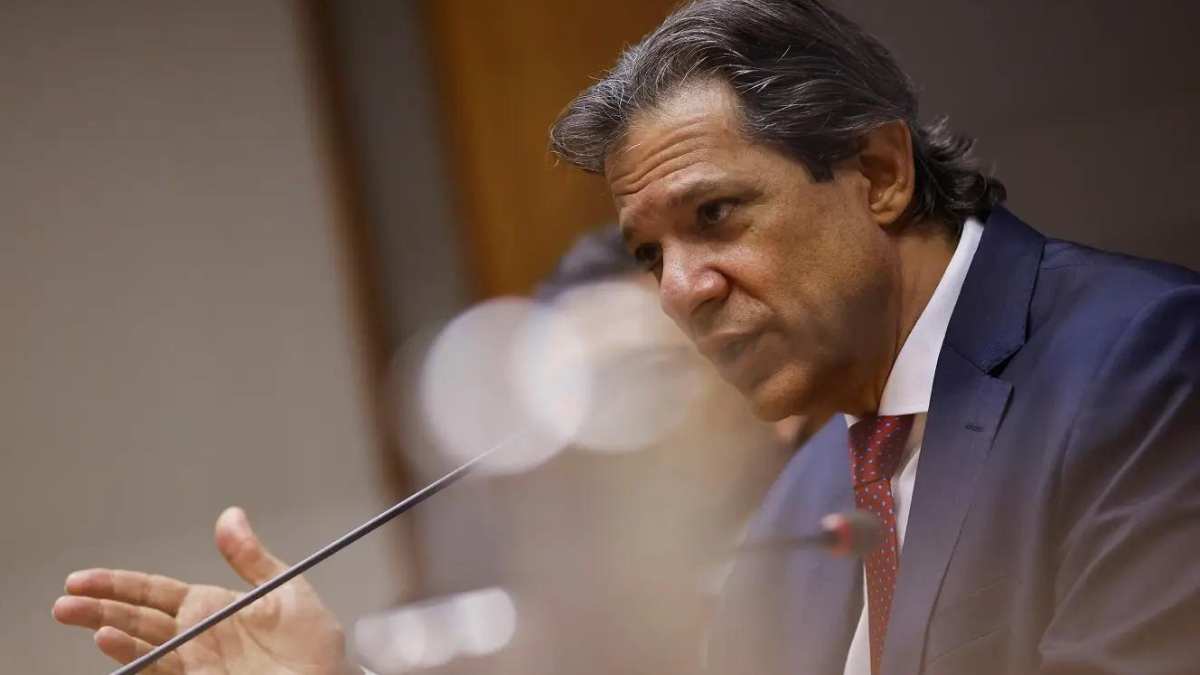 Haddad diz que até 600 sites de apostas podem sair do ar no BR