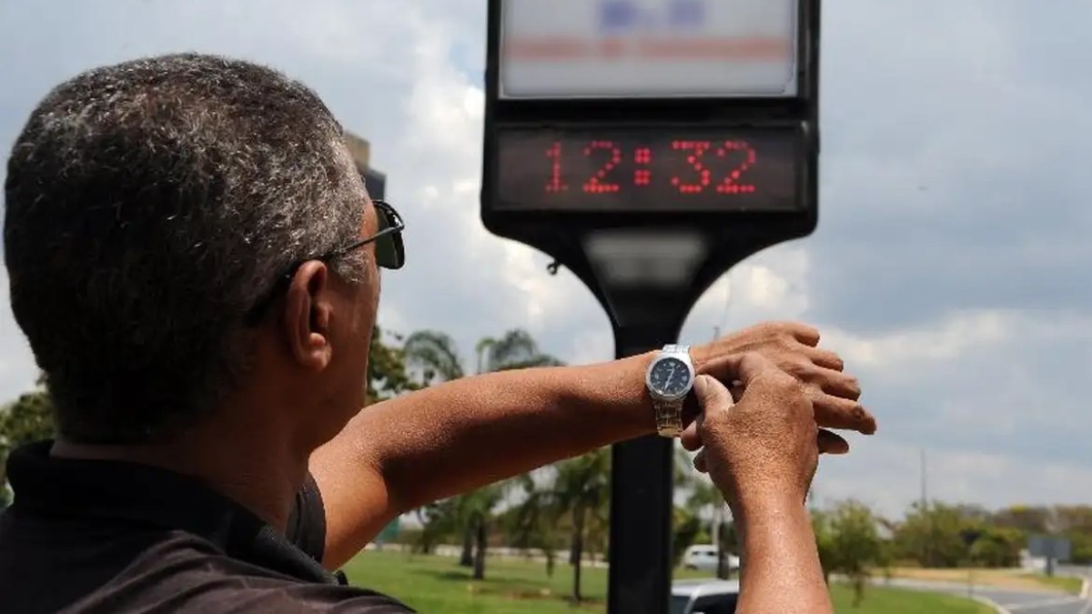 A possível volta do horário de verão foi divulgada por um dos ministros do governo lula