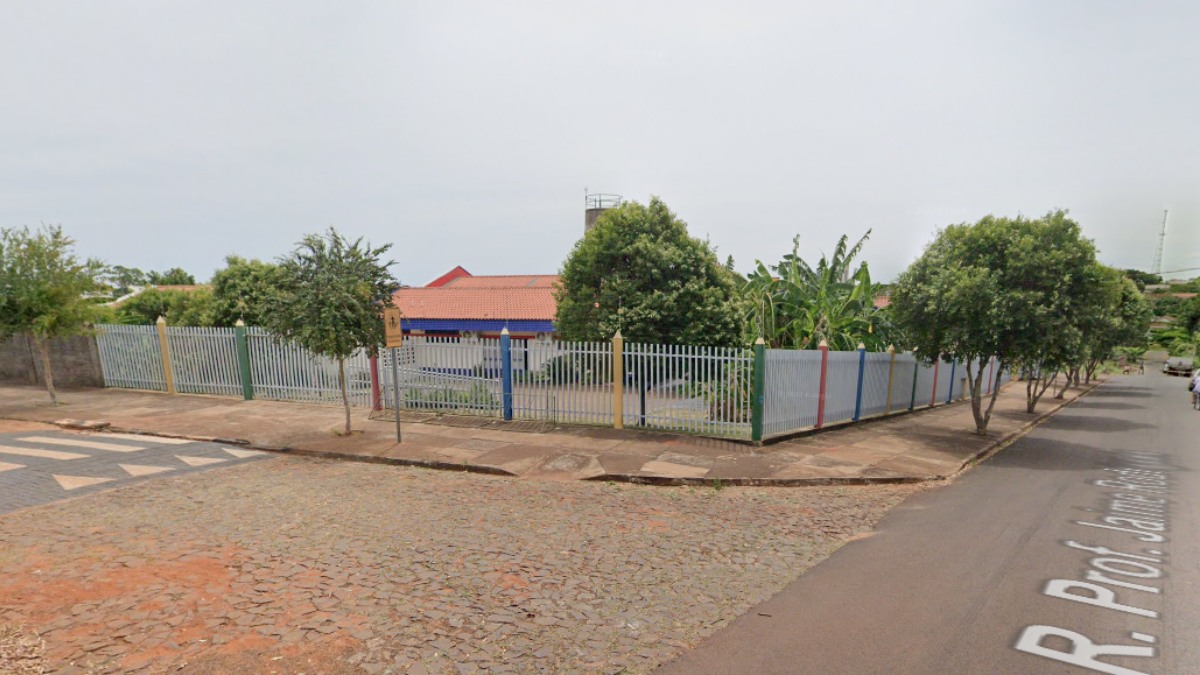 Foragido invade creche e causa pânico no Paraná