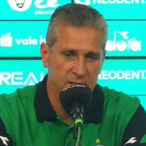 Técnico Tcheco Paraná Clube Chapecoense