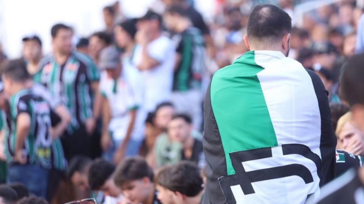 Torcida do Maringá FC 