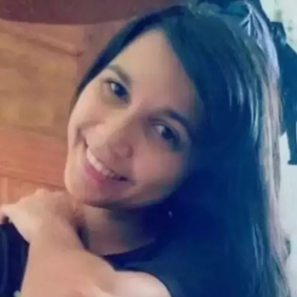 Bebê de 4 meses morre durante passeio com os pais em calor de 48ºC