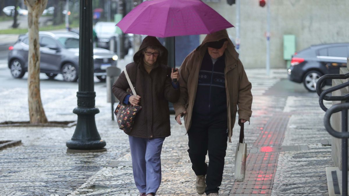 Previsão do tempo para Curitiba amanhã (27/09/2024), segundo o Climatempo