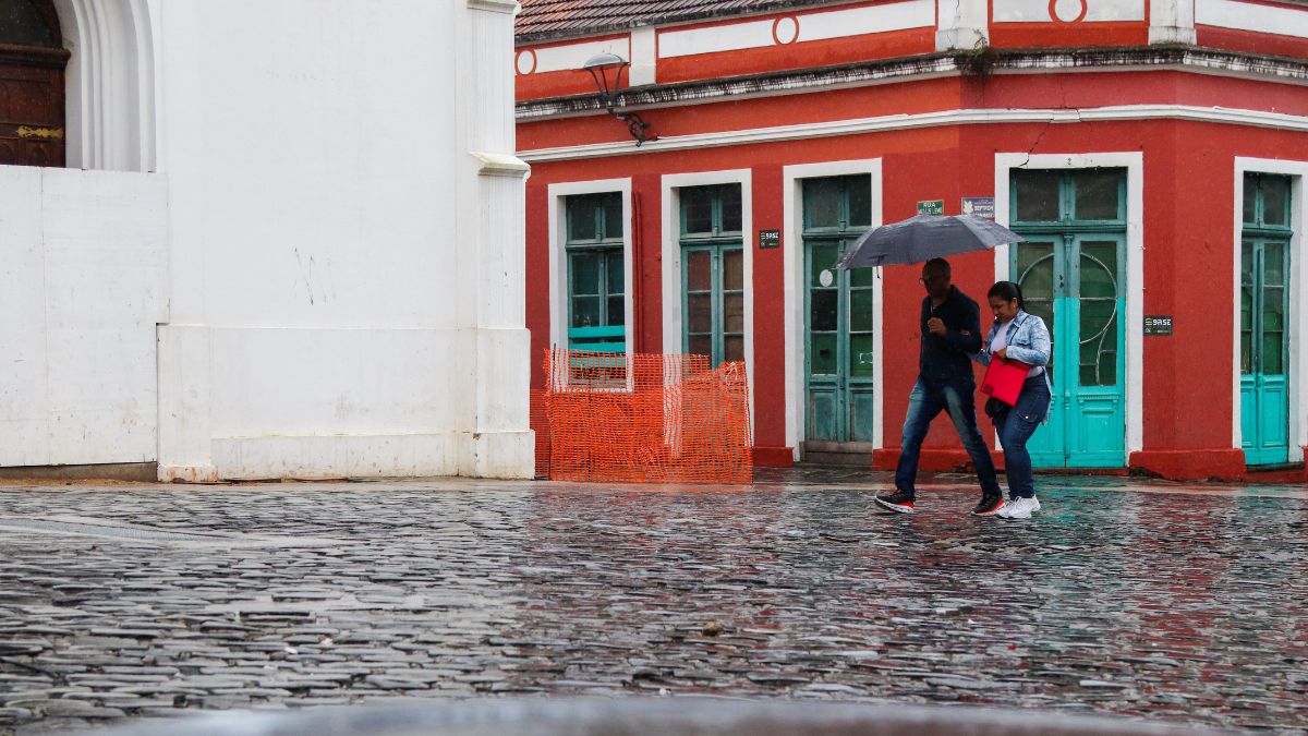 Previsão do tempo para Curitiba amanhã (21/09/2024), segundo o Climatempo