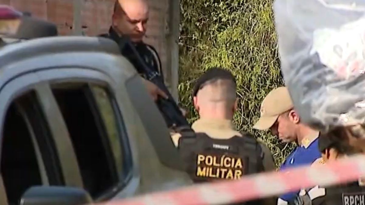 Suposto traficante morre em troca de tiros com PM e rivais na RMC