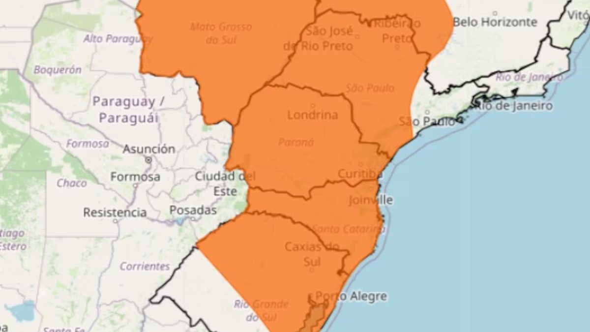 Alerta de tempestade é para Paraná inteiro 