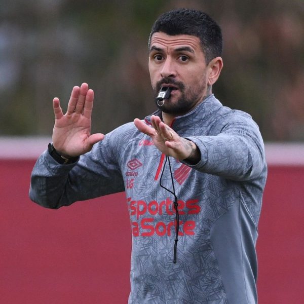 Goleiro Bento, do Athletico, na Seleção Brasileira