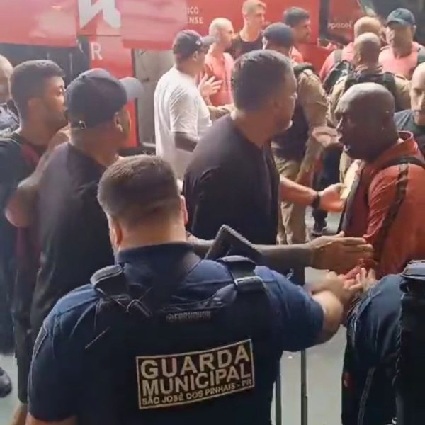 Athletico lança vídeo por mobilização na luta contra o rebaixamento