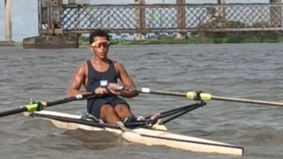 Jovem ganhou medalha de ouro em campeonato de Remo antes de morrer em acidente
