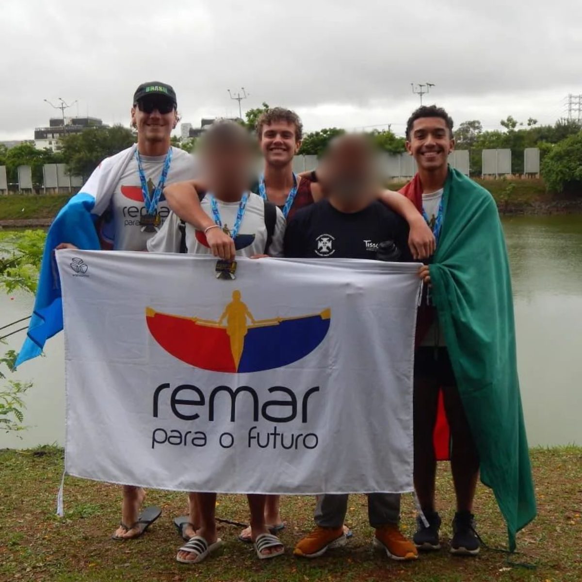 Jovem ganhou medalha de ouro em campeonato de Remo antes de morrer em acidente
