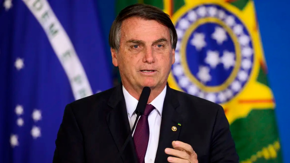 Candidatos à Prefeitura de Curitiba disputam apoio de Bolsonaro 