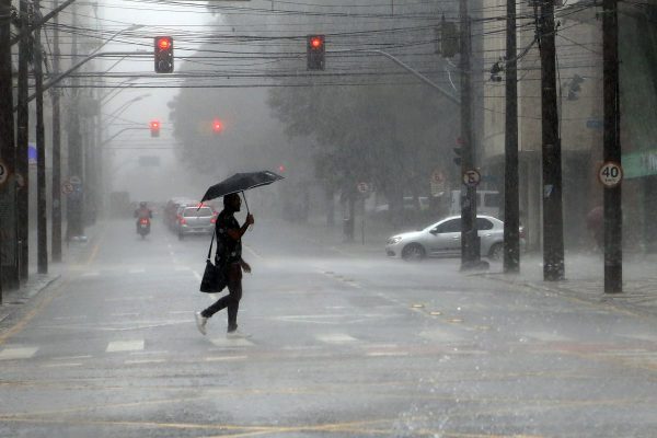 Frente fria Paraná