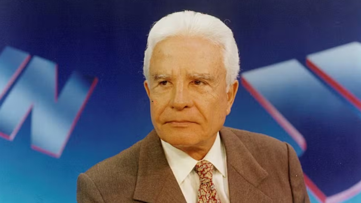 A morte de Cid Moreira, na manhã desta quinta-feira (3), encerra uma das mais longevas e bem sucedidas carreiras da televisão brasileira. Como jamais se aposentou oficialmente, o apresentador e locutor celebrou em 2024 seus 70 anos de carreira, desde a primeira locução, na Rádio Difusora de Taubaté, interior de São Paulo, em 1944. Já a sua estreia oficial na TV, depois de algumas participações esporádicas, foi em 1963, no Jornal de Vanguarda da TV Rio, no Rio de Janeiro.