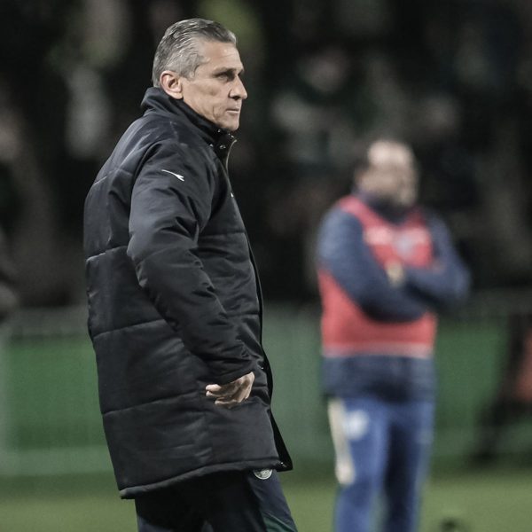 Técnico Jorginho Vasco Coritiba