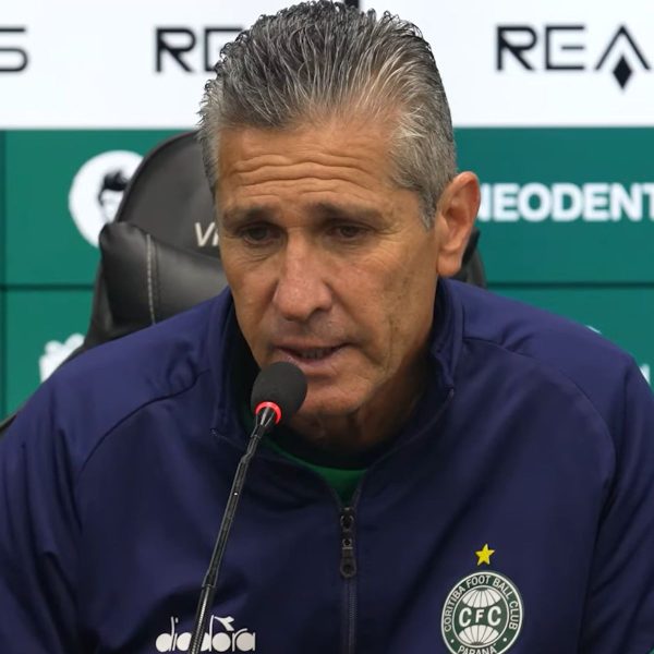 Antônio Carlos Zago, técnico do Coritiba