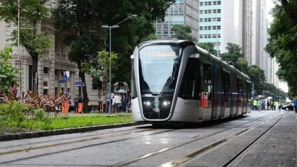 Debate Curitiba: obras para implementar VLT são discutidas