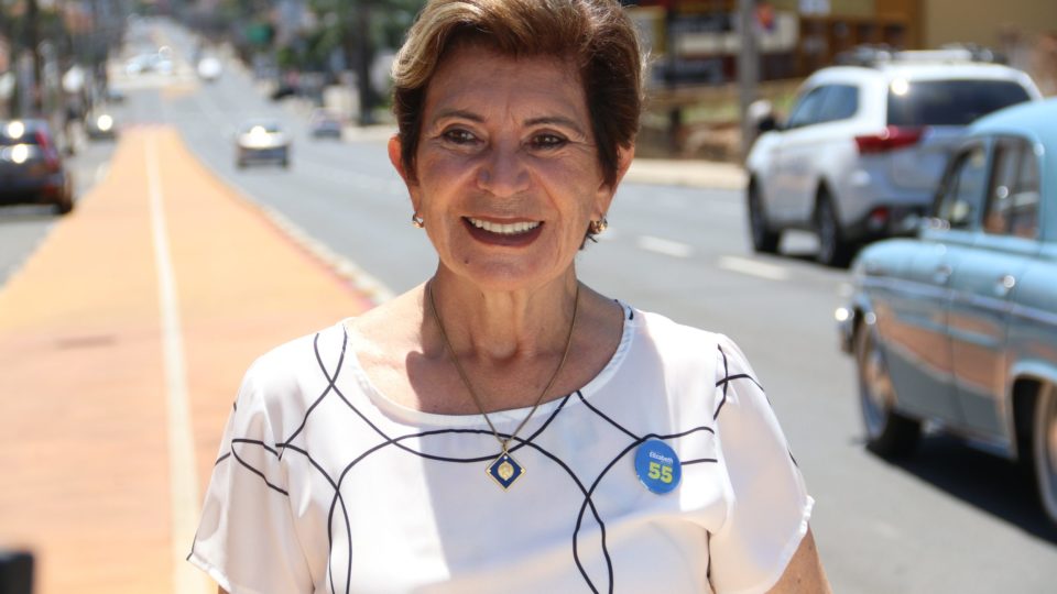 Elizabeth Schmidt diz que Ratinho Jr. não a parabenizou pela reeleição