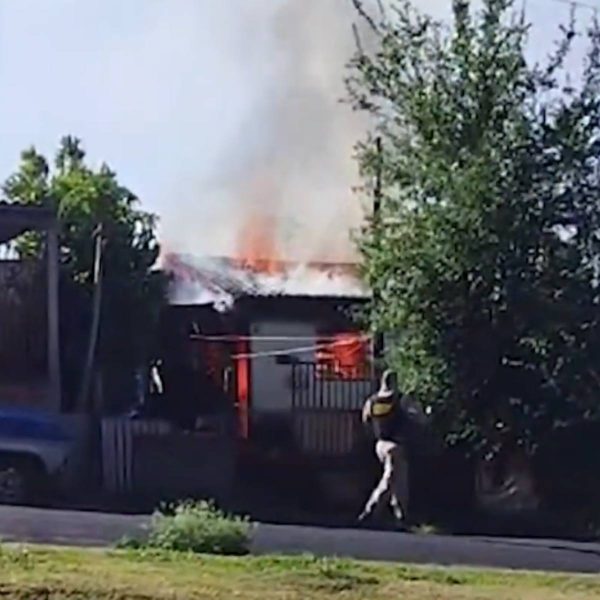 Jovem morre após incêndio em Maringá; mãe também faleceu