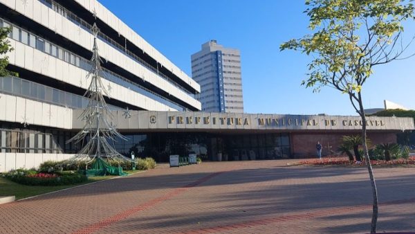 Homens são esfaqueados dentro de casa no PR: 