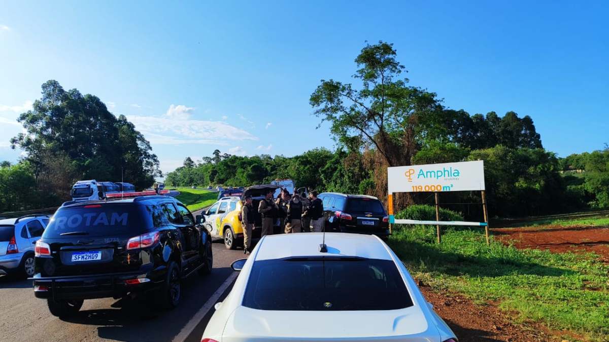 Dois jovens são mortos em confronto com a Polícia Militar em rodovia do PR