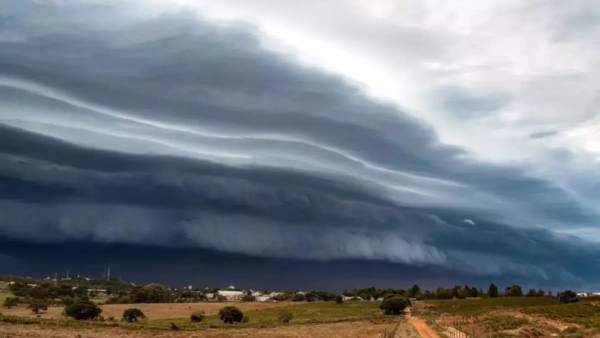 Temporal no Paraná: veja áreas em perigo com a chegada do ciclone extratropical