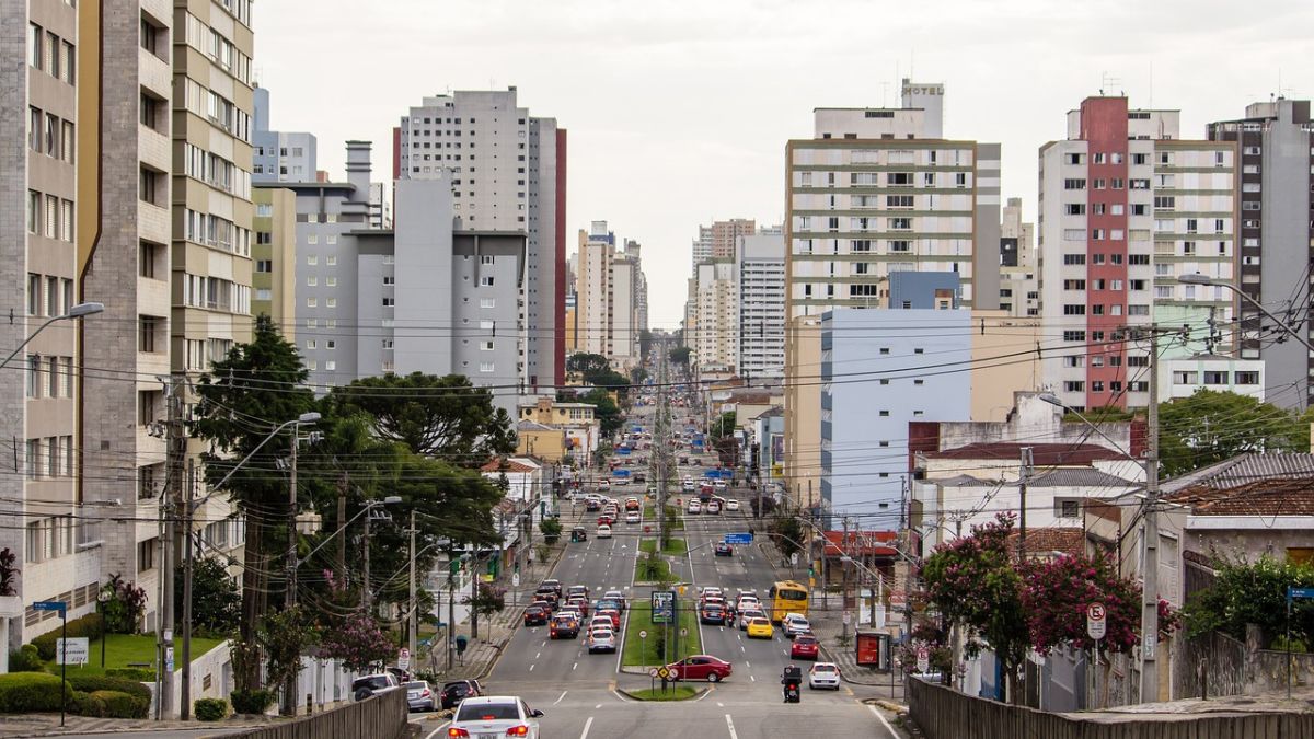 Previsão do tempo para Curitiba amanhã (23/10/2024), segundo o Climatempo