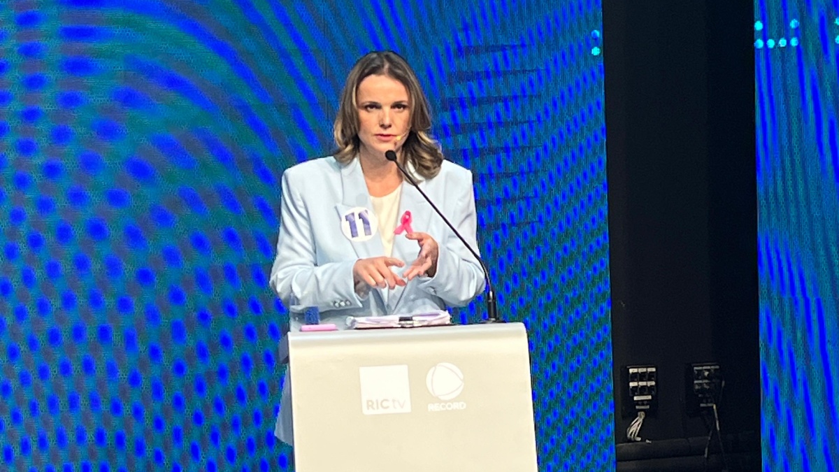 Professora Maria Tereza participou de debate na RICtv no último sábado (19) 