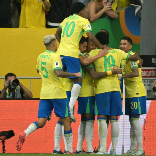 Seleção Brasileira Brasil x Peru Escalações