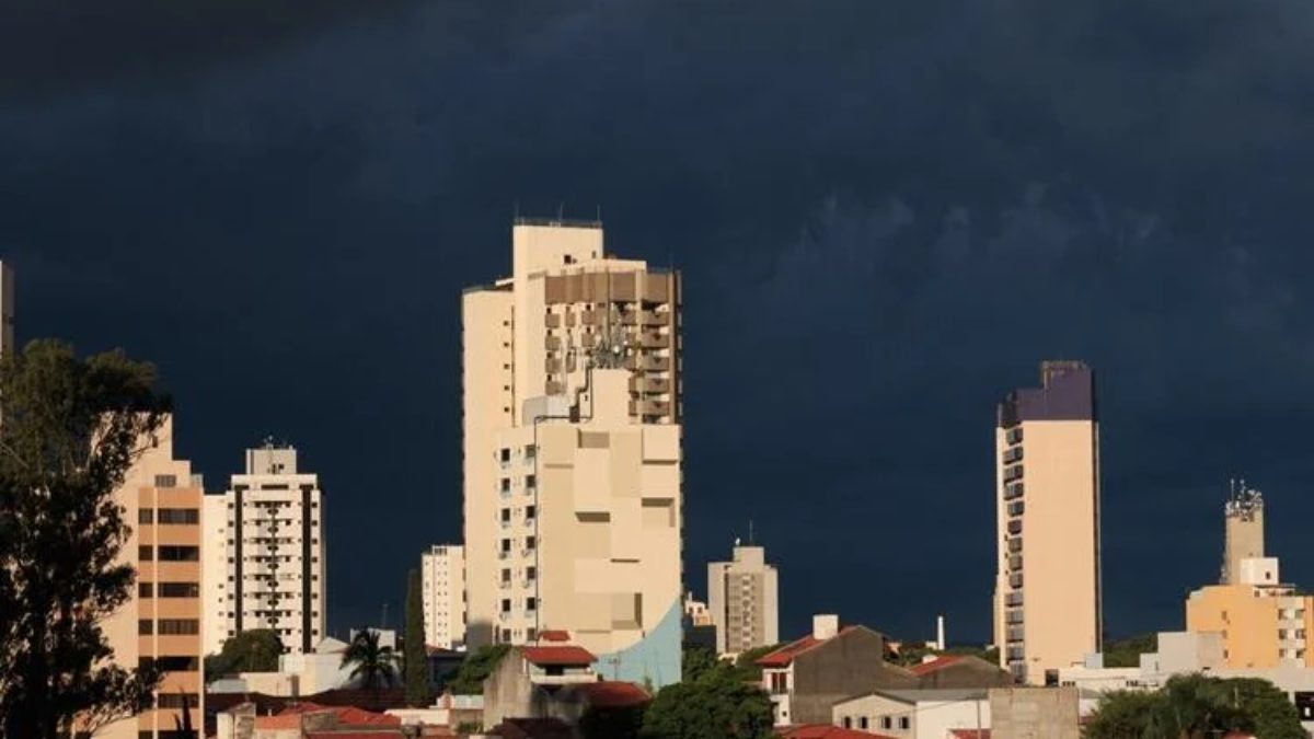 Por que São Paulo é mais afetado pelo temporal que o PR? Especialista explica