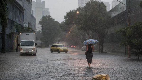 Frente fria traz chuva e queda nas temperaturas no Paraná; veja quando