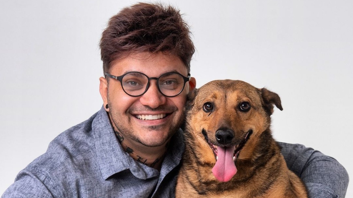 Reeleito para o seu segundo mandato, o vereador Deivid Wisley (Republicanos) foi o mais votado em Londrina, na eleição de domingo (6). Conhecido pelo seu engajamento na defesa dos animais, ele obteve um total de 16.212 votos, quase que quadruplicando sua votação na eleição de 2020, quando foi o segundo mais votado na cidade, com 4.626 votos