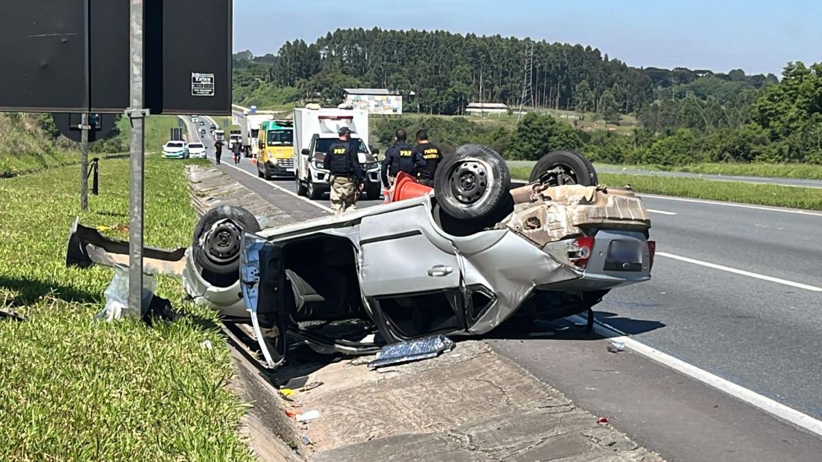 Acidente no Contorno Leste aconteceu na manhã desta segunda-feira (18) 