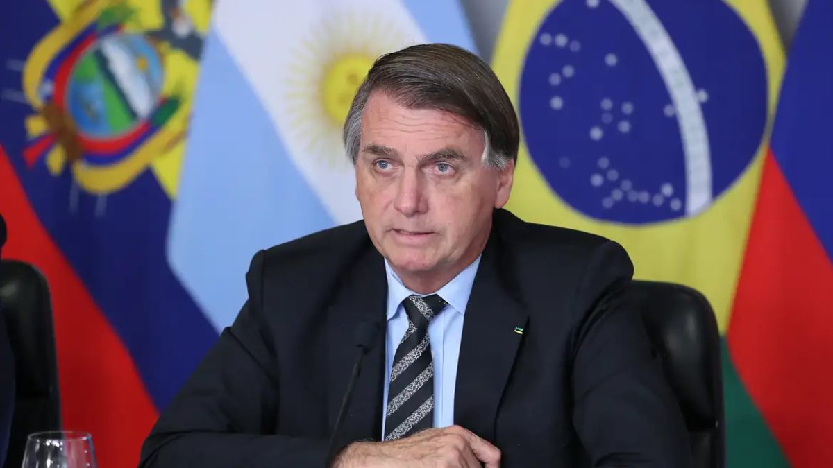 PF põe Bolsonaro como líder de organização e vê viagem aos EUA como "plano"