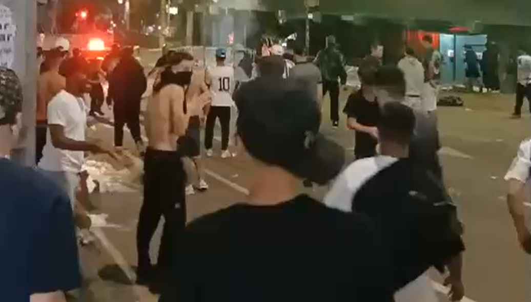 Briga entre torcida do coxa e torcida do santos