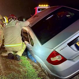 Motorista fica preso durante fuga da PRF no Paraná