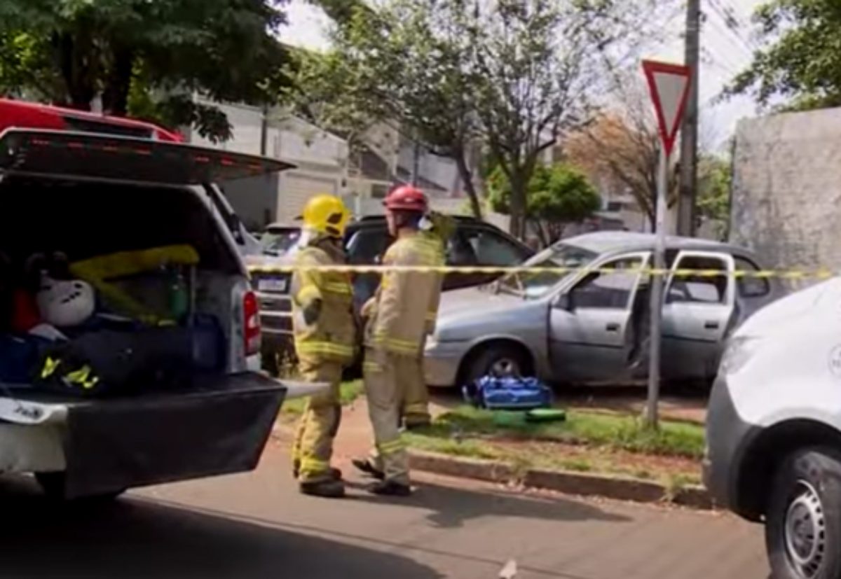 Idosa morre em acidente após veículo avançar preferencial em Maringá; vídeo 