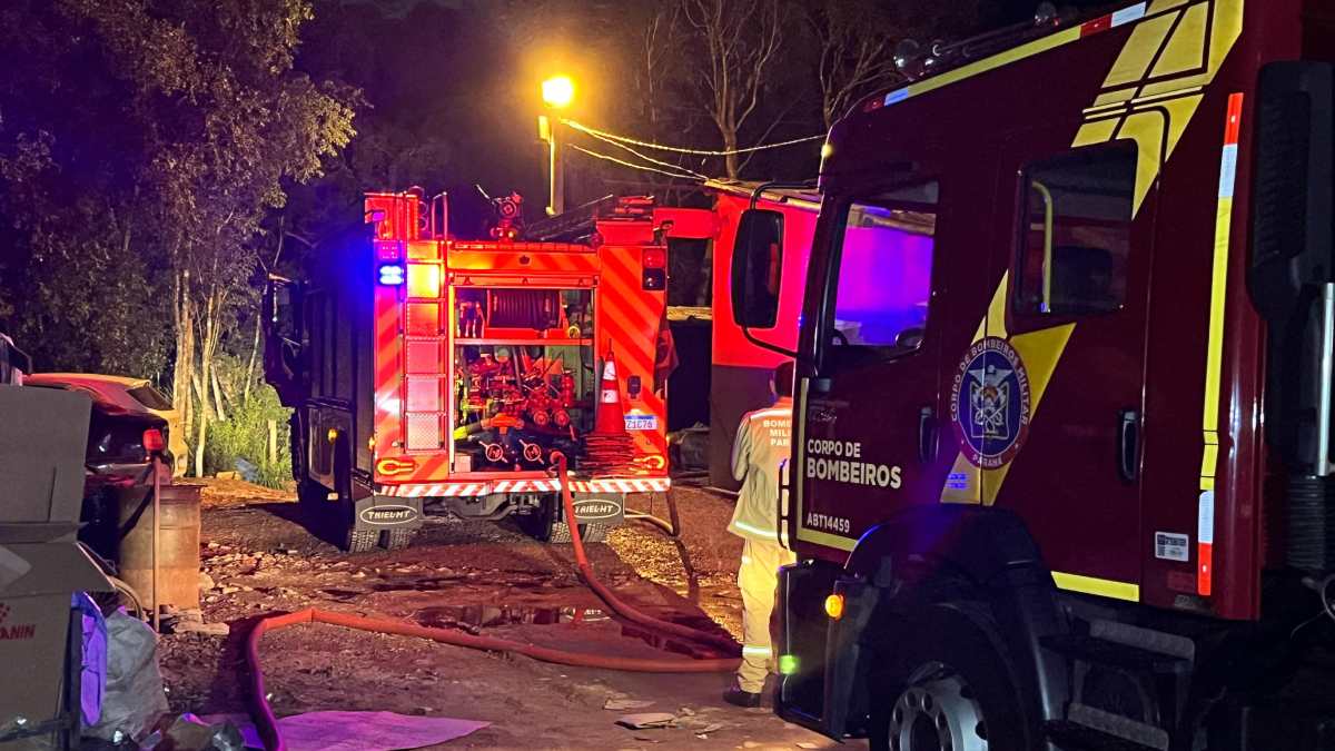 Homem que não aceita término é suspeito de incendiar quatro casas em Curitiba