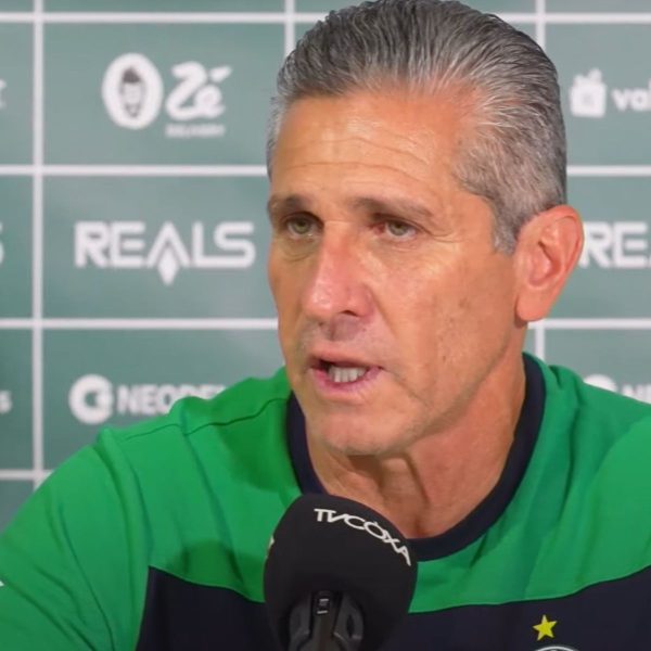 Malucelli critica principal acionista do Coritiba: 