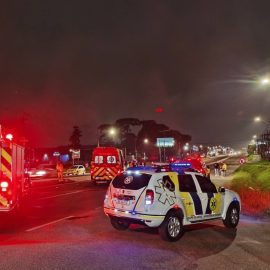 Acidente no Contorno Leste aconteceu na manhã desta segunda-feira (18)